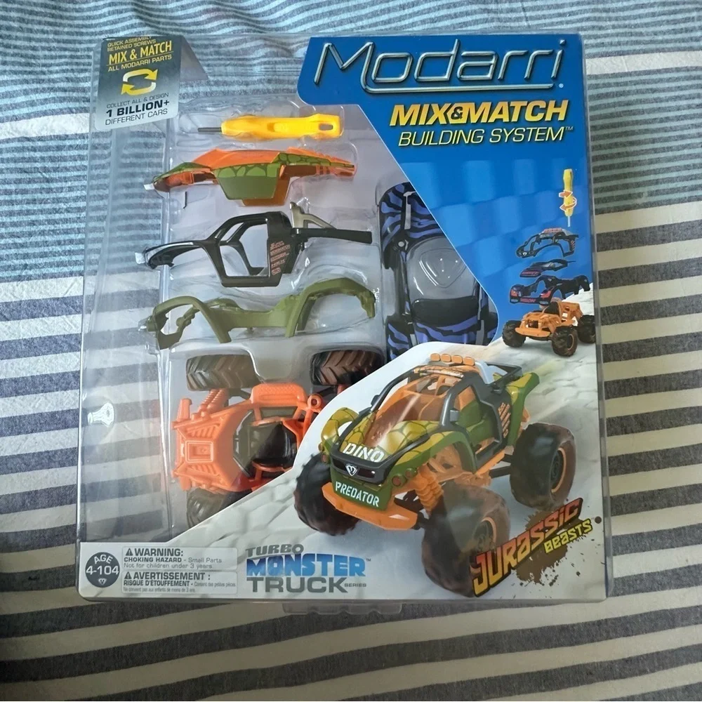 Modarri Jurassic Beasts Turbo Monster Truck - DIY Design & Build Toy Car